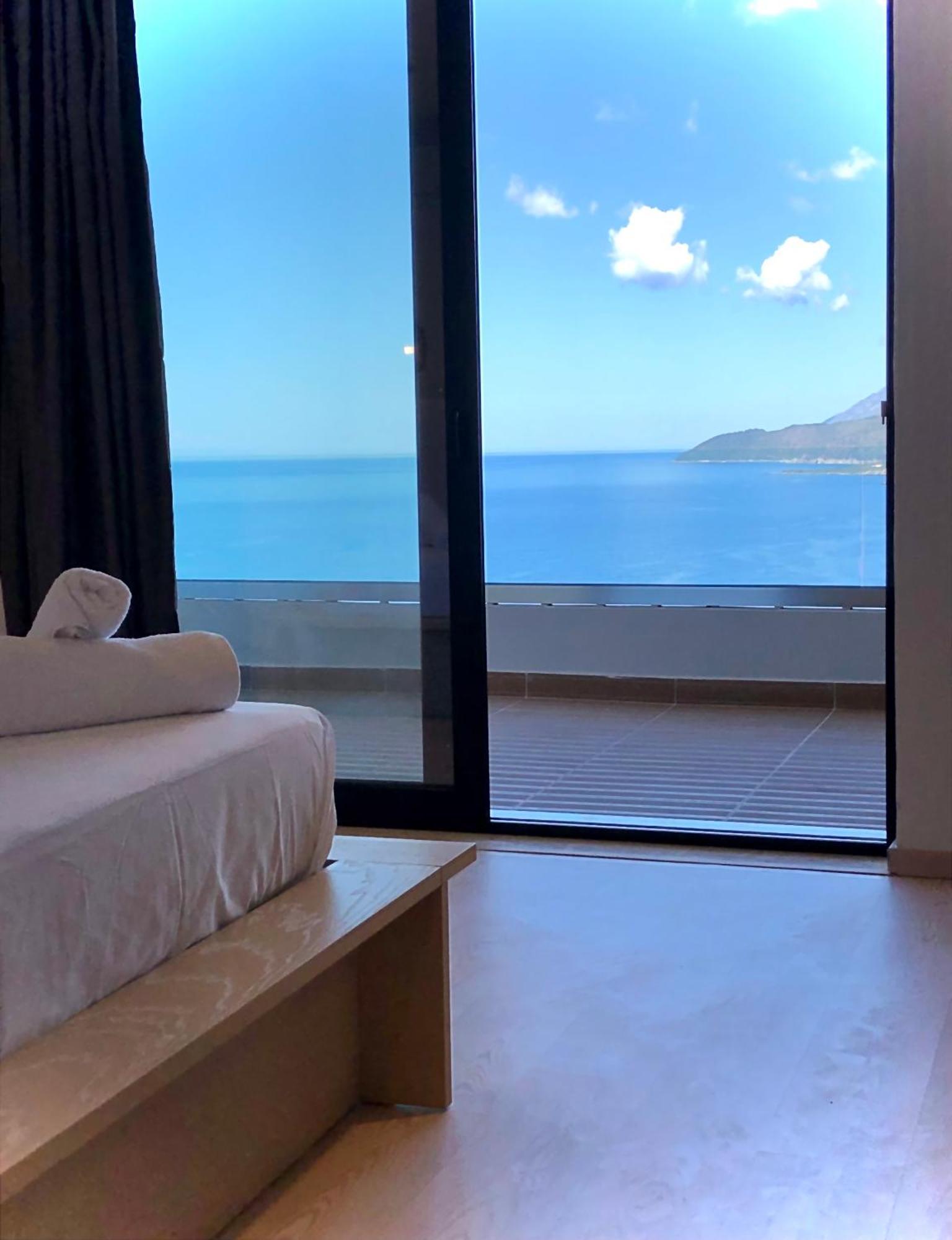 Anassa Suites Himare Exterior foto
