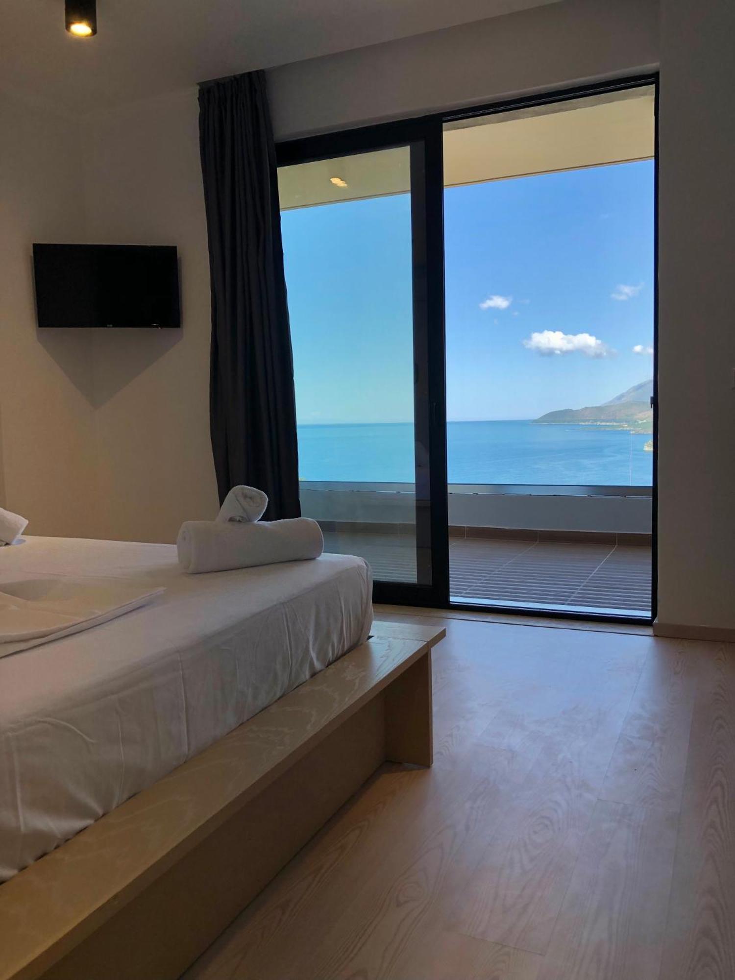 Anassa Suites Himare Exterior foto